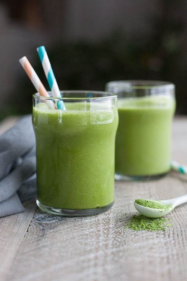 http://www.jadeleafmatcha.com/cdn/shop/articles/smoothie.jpg?v=1483642238